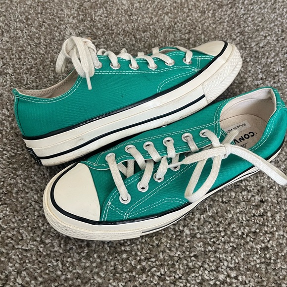 Converse - Picture 3 of 4